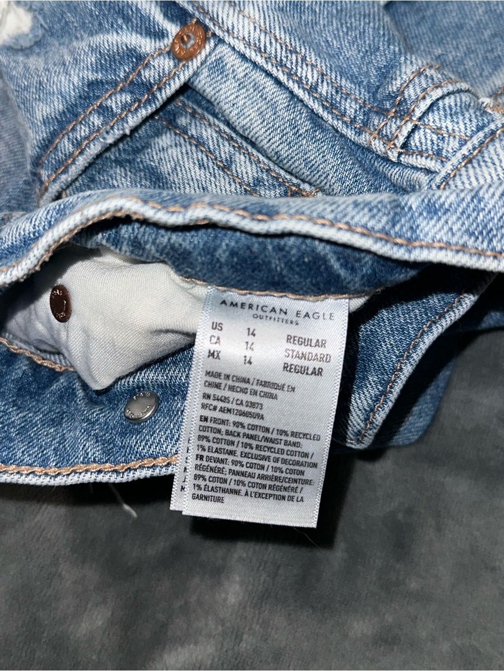 Highest Rise Baggy Straight AE Jeans - Picture 11 of 13